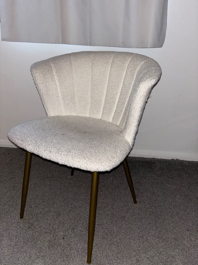 Vanity/ desk chair/ dining 