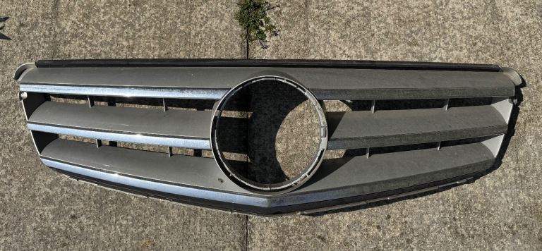 Mercedes C Class Front Grill (W204 Shape 2008-2014)