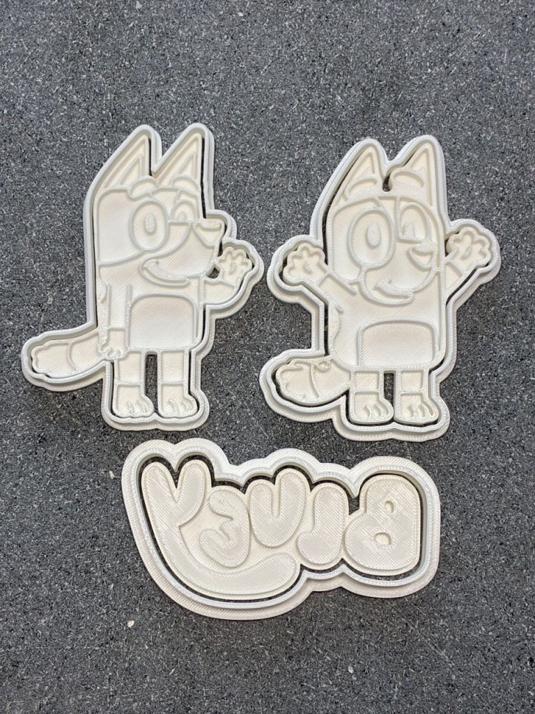 Bluey, Bingo & Bluey Logo Cookie Cutter and embosser Set | 3 Piece Set 