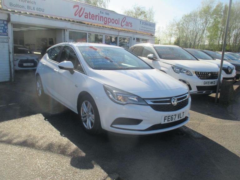 2017 Vauxhall Astra 1.6 CDTi ecoTEC BlueInjection Tech Line Nav Euro 6 (s/s) 5dr HATCHBACK Diesel...
