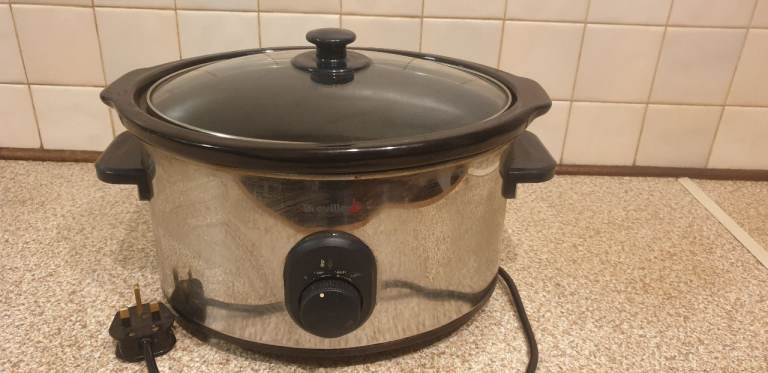 Free Breville 4.5 Litre Slow Cooker