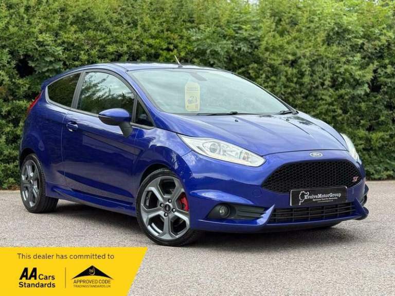 2016 Ford Fiesta 1.6T EcoBoost ST-3 Euro 6 3dr HATCHBACK Petrol Manual
