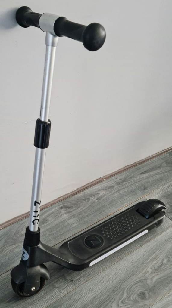 Scooter - Electric- Zinc Light Up Beam Kids 