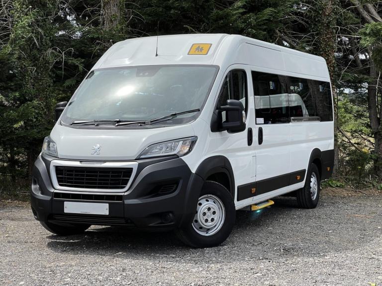 2020 Peugeot Boxer 2.2 BlueHDi H2 S Window Van 140ps WINDOW VAN DIESEL Manual