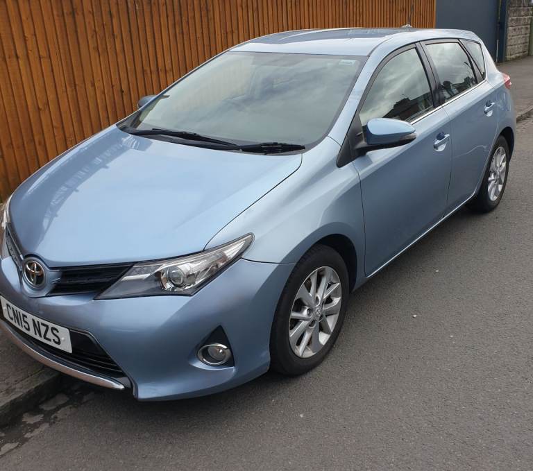 Toyota, AURIS, Hatchback, 2015, Manual, 1598 (cc), 5 doors