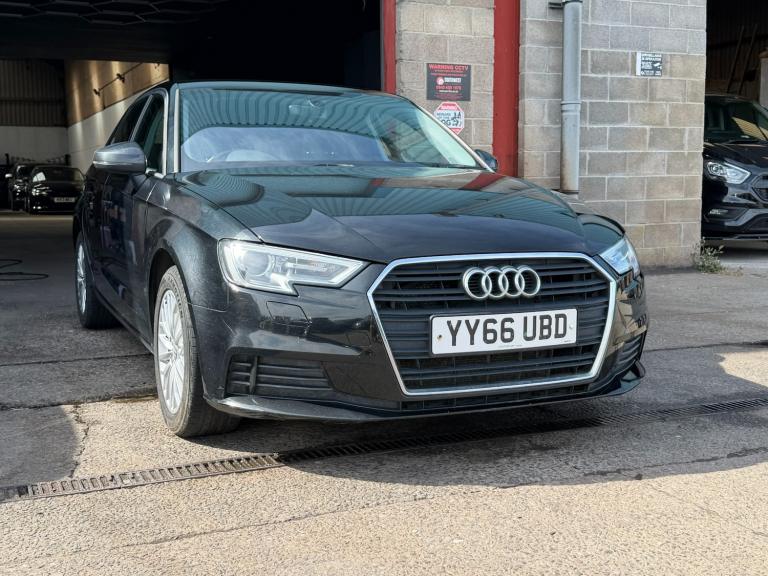 2016 Audi A3 1.6 TDI SE Technik 5dr HATCHBACK Diesel Manual