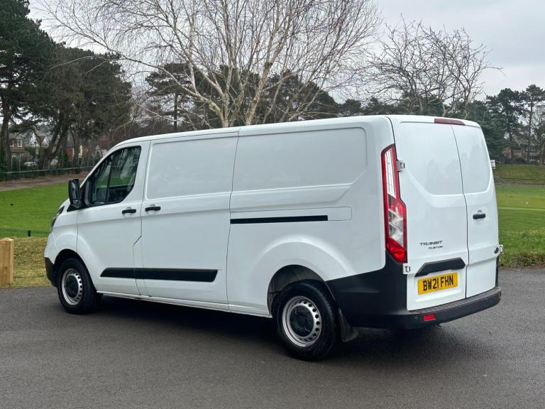 2021 Ford Transit Custom 2.0 300 EcoBlue Leader L2 H1 Euro 6 (s/s) 5dr PANEL VAN Diesel Manual