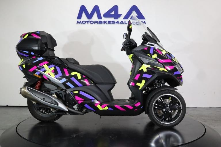 PEUGEOT METROPOLIS 400 SW 2023