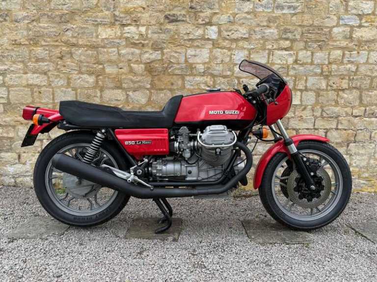  MOTO GUZZI LE MANS MK 1 Manual
