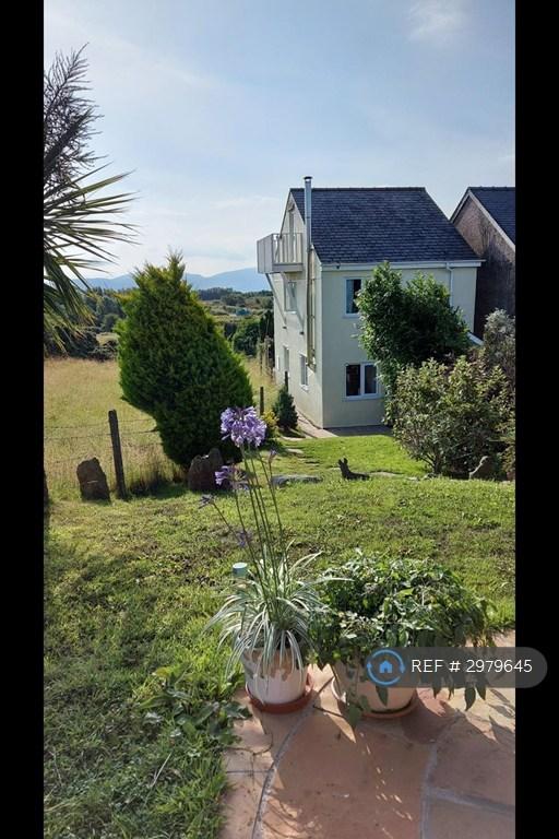 3 bedroom house in Tan Y Felin, Beaumaris, LL58 (3 bed) (#2979645)