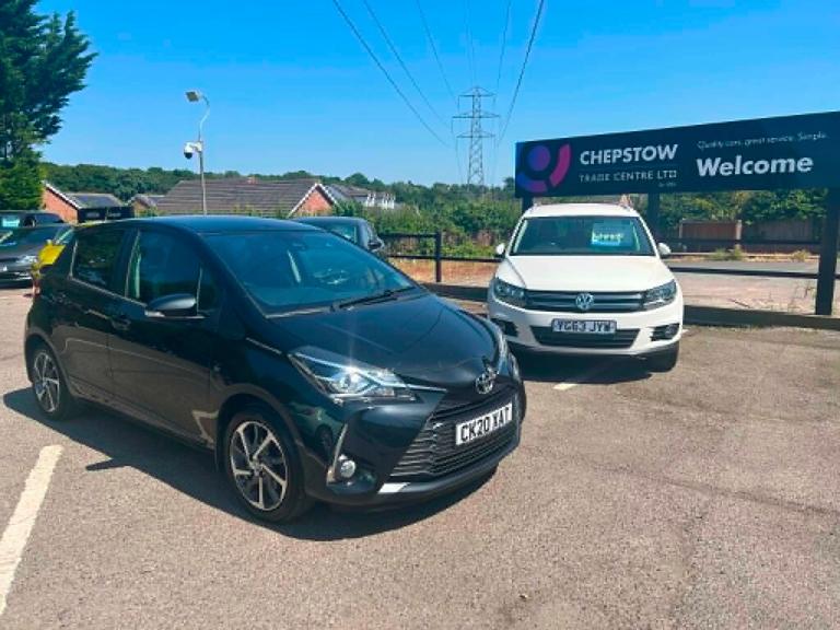 2020 Toyota Yaris 1.5 VVT-i Y20 Bi-tone Hatchback 5dr Petrol Manual Euro 6 (111 ps) Hatchback Pet...
