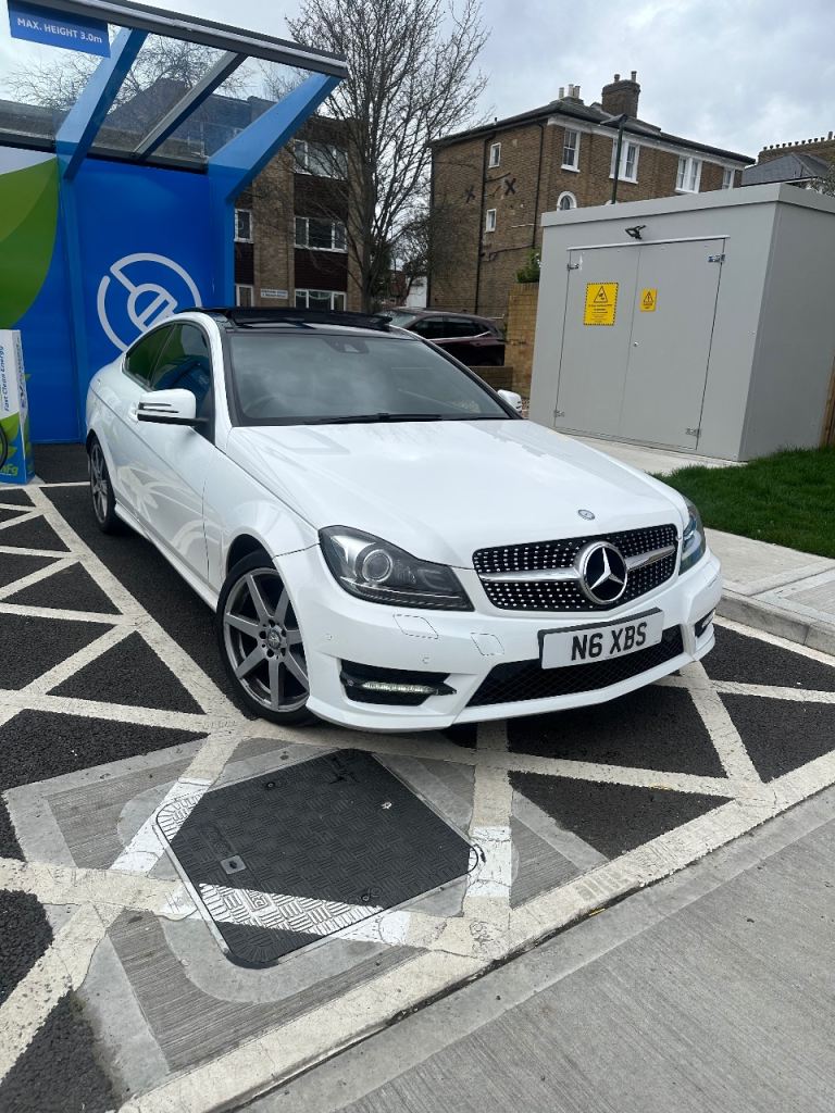 2014 Mercedes C Class Premium Plus