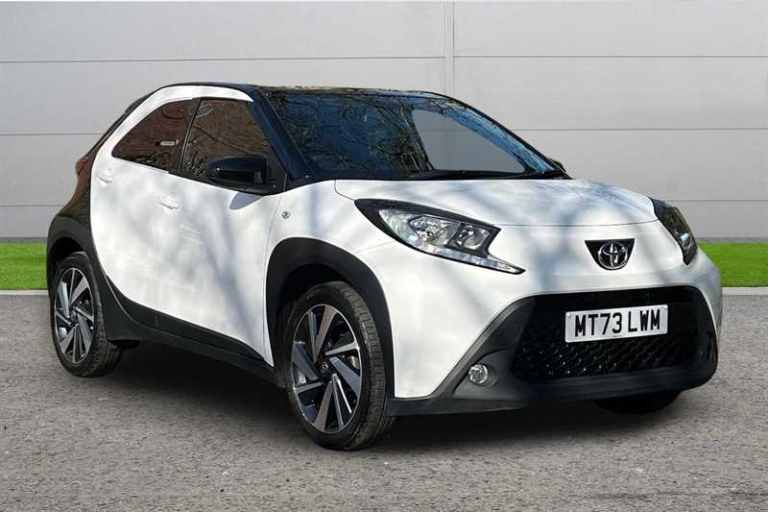 2023 Toyota Aygo X 1.0 VVT-i Edge 5dr Auto HATCHBACK PETROL Automatic