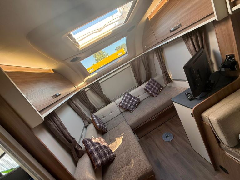 Swift Sprite Quattro E/W with AC