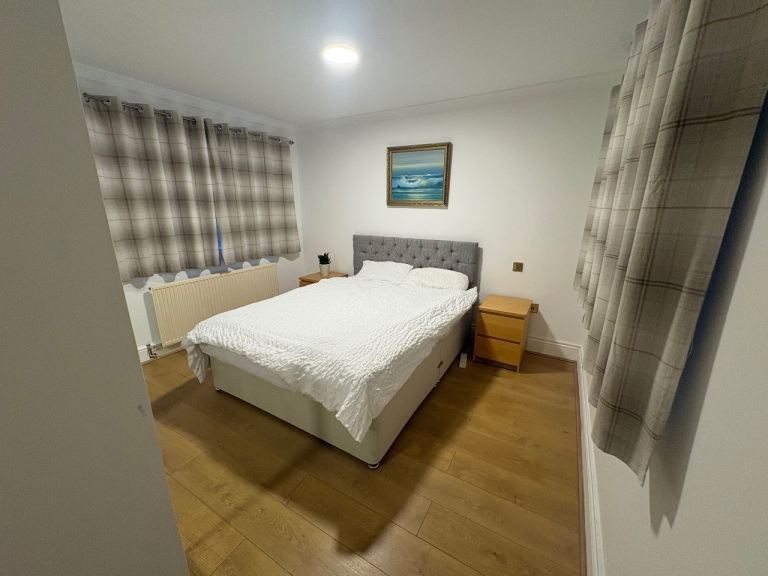 Spacious One Bedroom Self-contained Maisonette