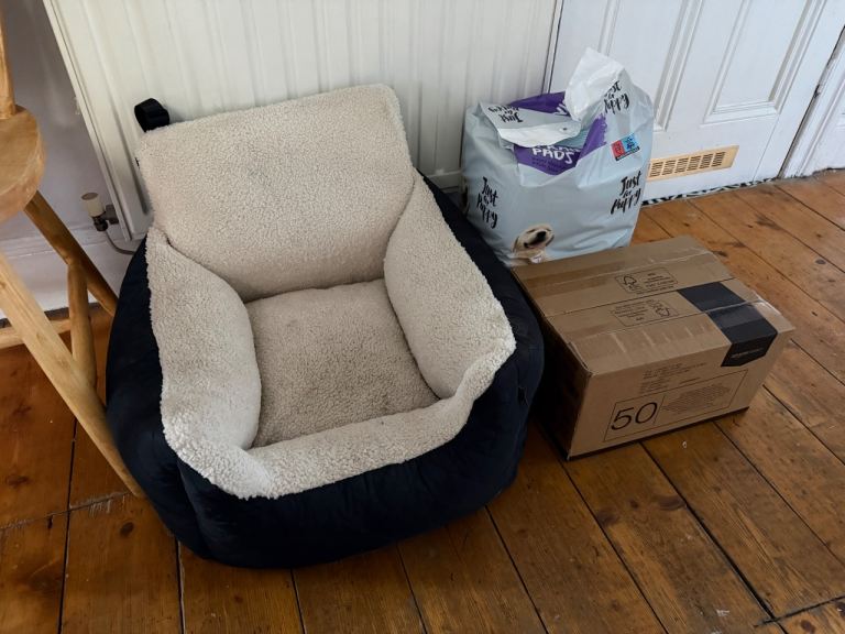 Free Dog Car Seat - Good Condition