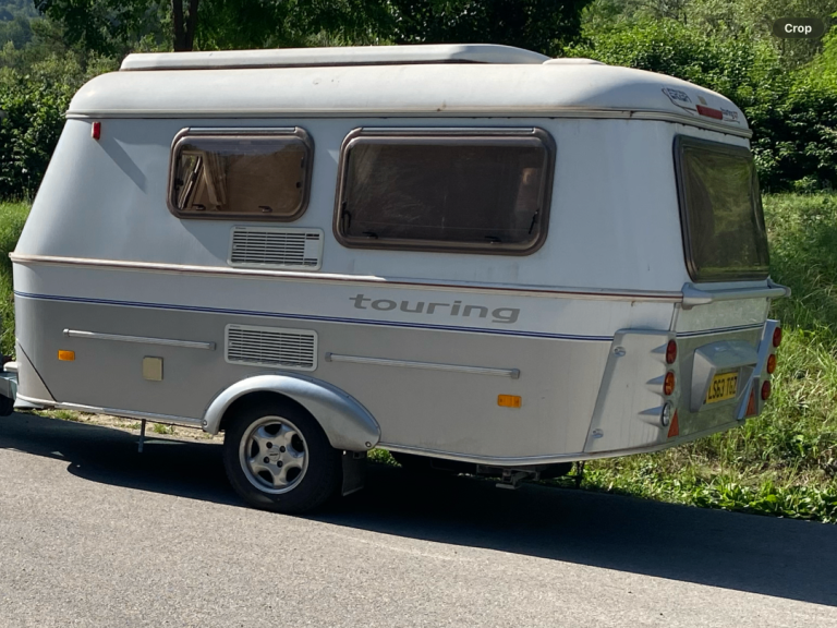 Eriba Familia 310 GT Touring caravan pop up roof.
