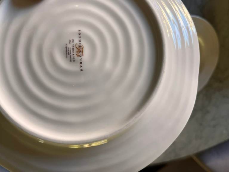 Sophie Conran for Portmeirion Porcelain White Dinner Set 12 pieces