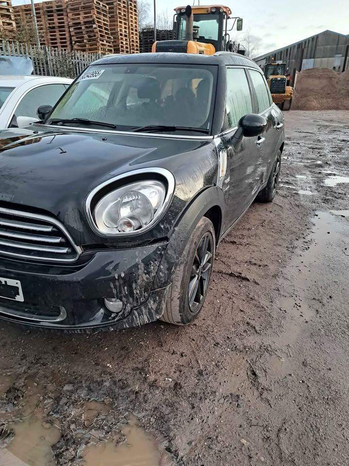 MINI COUNTRYMAN ONE 1.6D R60 DISMANTLING PARTS BUMPER BONNET LIGHT WING HEAD UNIT DOOR