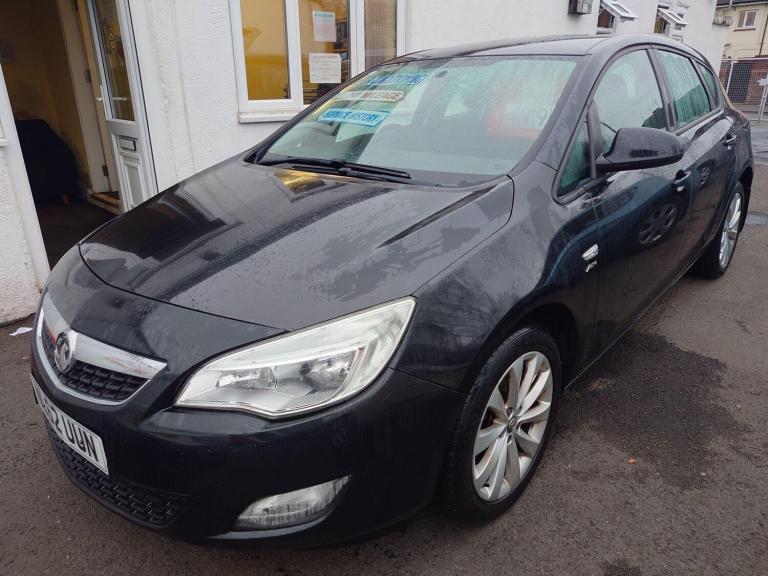 2012 Vauxhall Astra 1.6 16v Active Euro 5 5dr HATCHBACK Petrol Manual