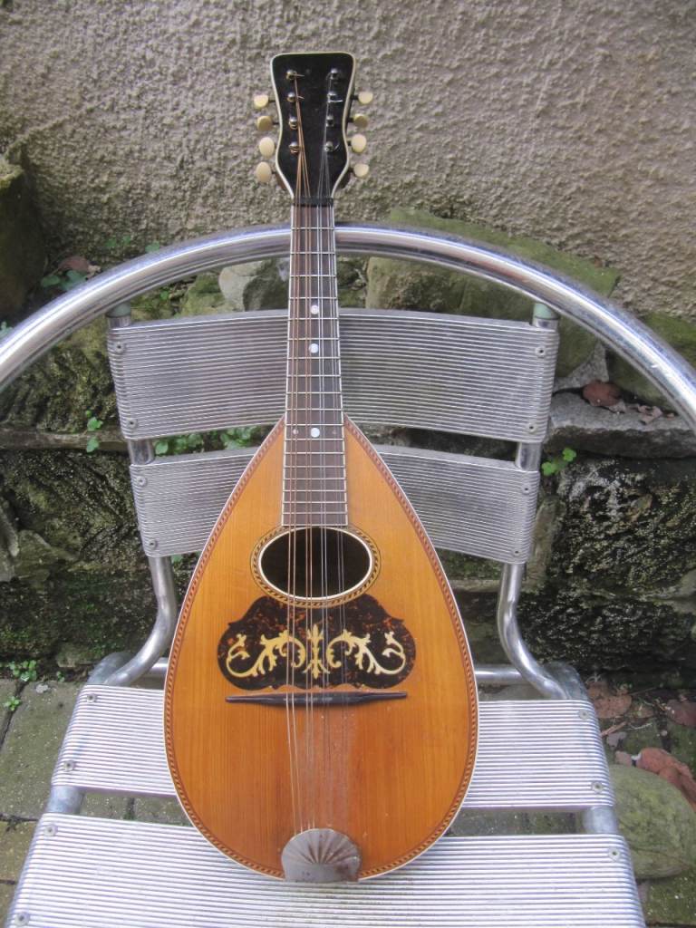 Vintage USA Mandolin – 100 Years Old, but  Excellent Condition