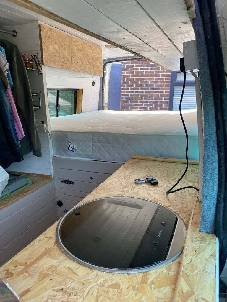 Ford, TRANSIT MINIBUS, Other, 2005, 2402 (cc)