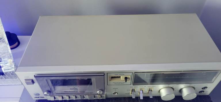 Technics M215 Cassette Deck – Good Condition, Silver