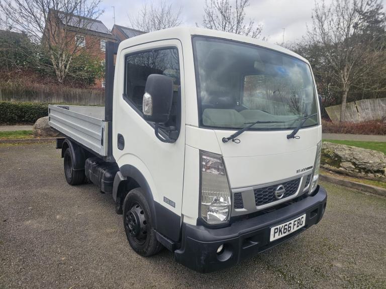 NISSAN CABSTAR NT40 35.14 SWB DROPSIDE 0 OWNERS COMPANY OWNED MOT 02/2027 NO VAT