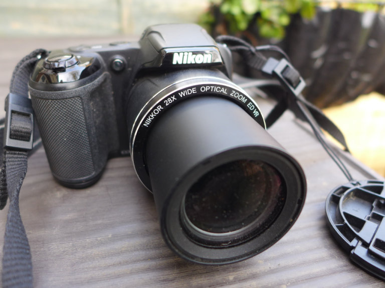 Nikon L340 20mp bridge camera 26 x zoom