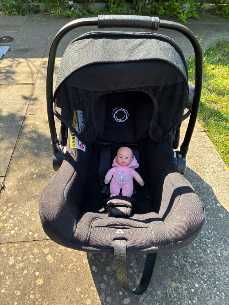 Car seat - bugaboo turtle air nuna