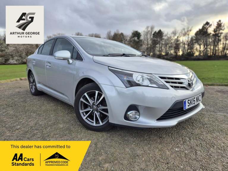 2015 Toyota Avensis 2.0 D-4D Icon 4dr SALOON DIESEL Manual