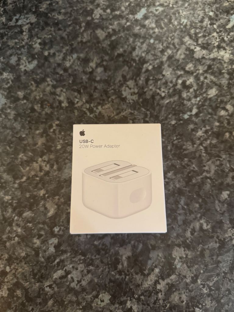 Brand New Genuine Apple Plug & USB-C Cable – Fast Charger Set (iPhone & Android)