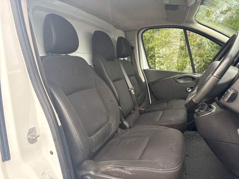 2018 Vauxhall Vivaro 2700 1.6CDTI BiTurbo 125PS Sportive H1 Van Van DIESEL Manual