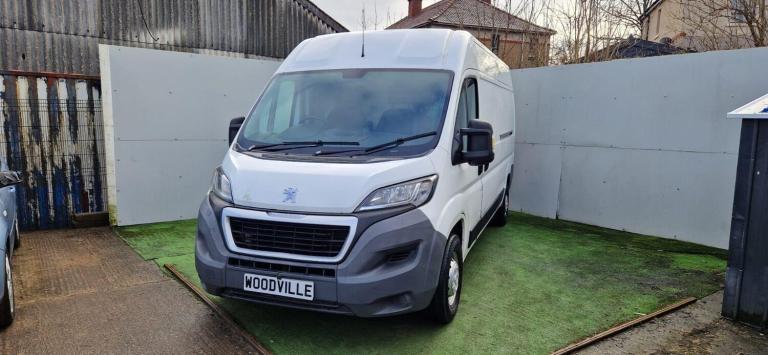 2015 Peugeot Boxer 2.2 HDi H2 Professional Van 130ps PANEL VAN DIESEL Manual