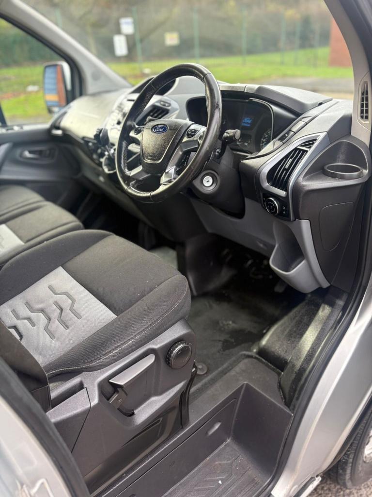 2016 Ford Transit Custom 2.2 TDCi 125ps Low Roof Limited Van PANEL VAN Diesel Manual