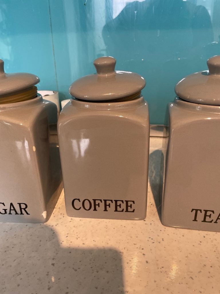 Ceramic kitchen containers 