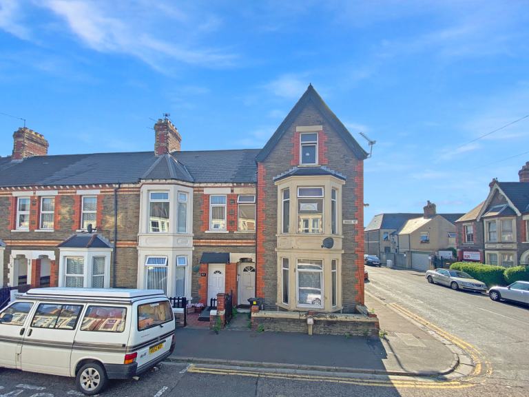 1 bedroom in 85 Angus Street, Cardiff, CF24 Book Online - The Rent Guru {857}