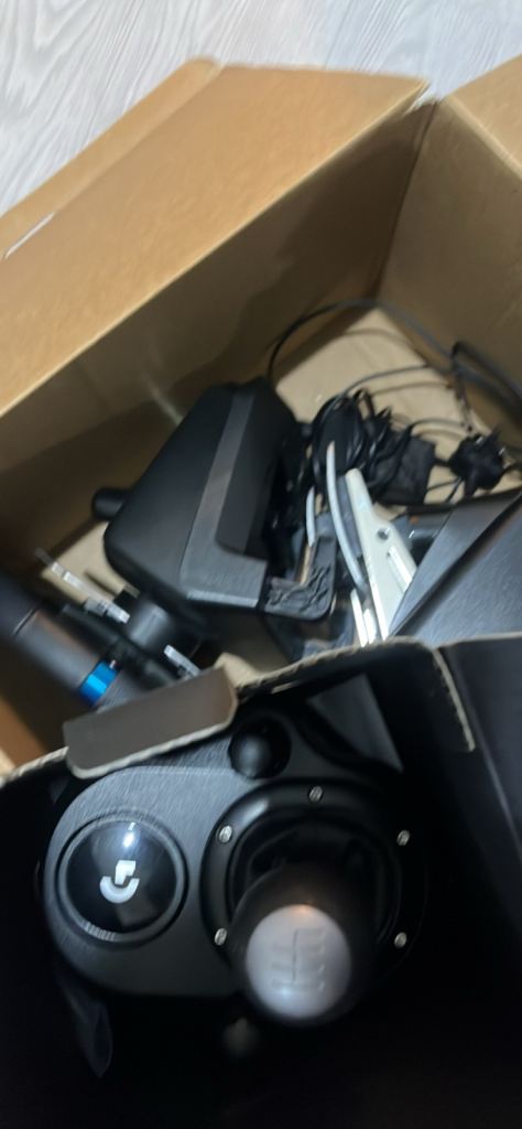 G29 wheel pedals and shifter