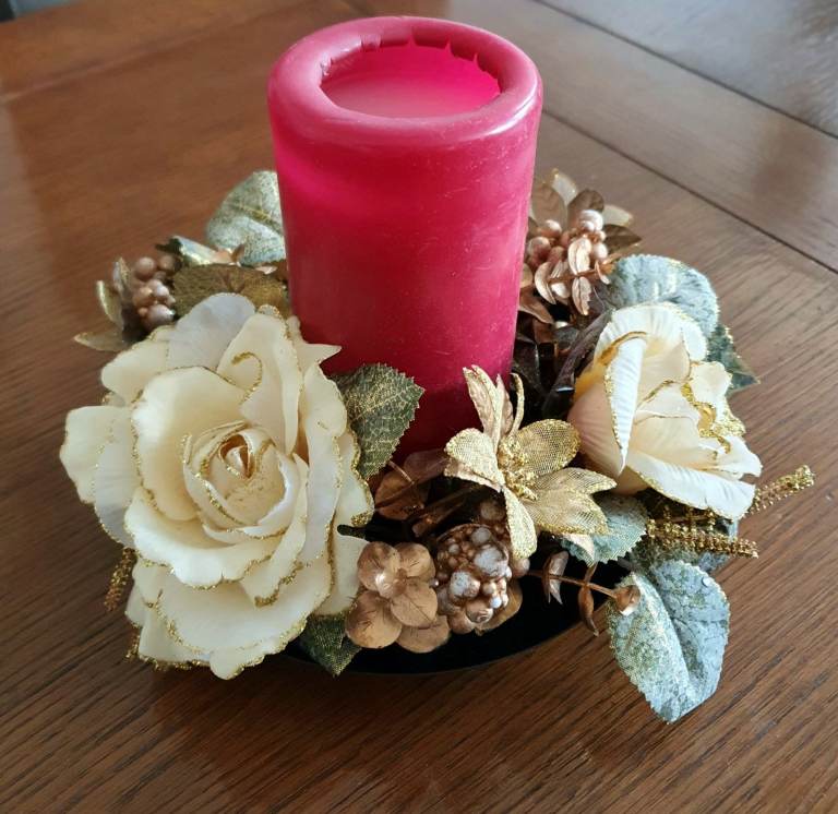 Christmas centre table decoration