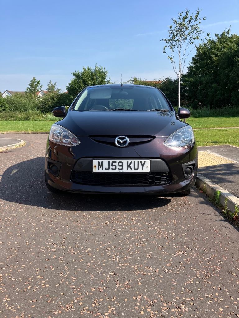 Mazda, 2,Tamura Hatchback, 2010, Manual, 1349 (cc), 5 doors