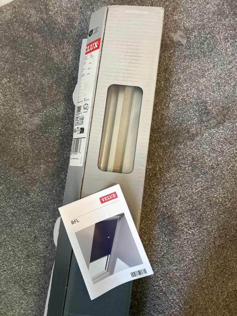 Brand New Velux Blind  MK04
