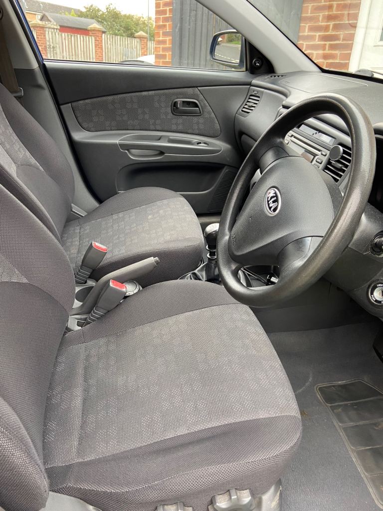 Kia, RIO, Hatchback, 2008, Manual, 1399 (cc), 5 doors