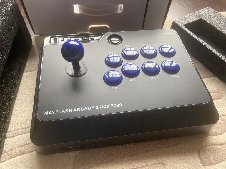 image for Free - Arcade Joystick , PC, Nintendo switch, PS4 , PS3 , Xbox one , Xbox 360, Android