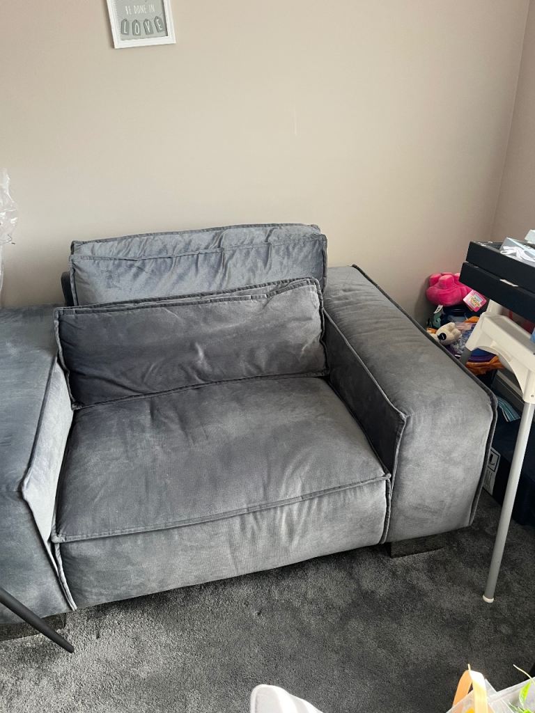 Blue cuddle chair