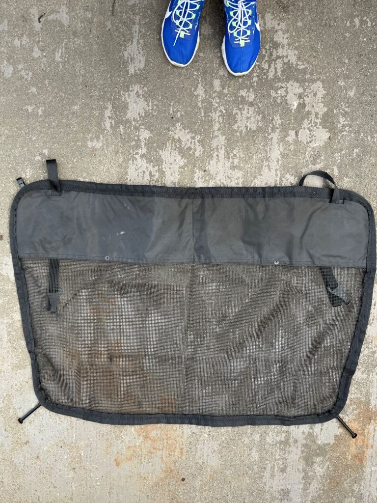 Volvo XC60 mk1 cargo/dog guard net