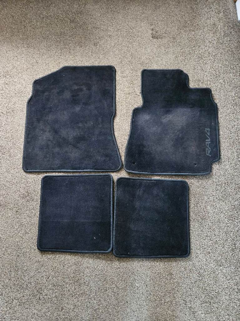 Toyota Rav 4 mats