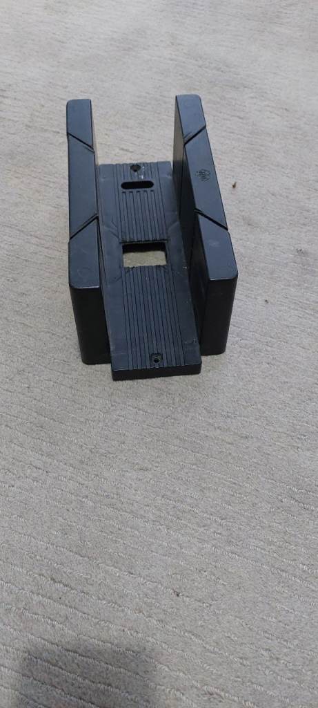 Mitre block
