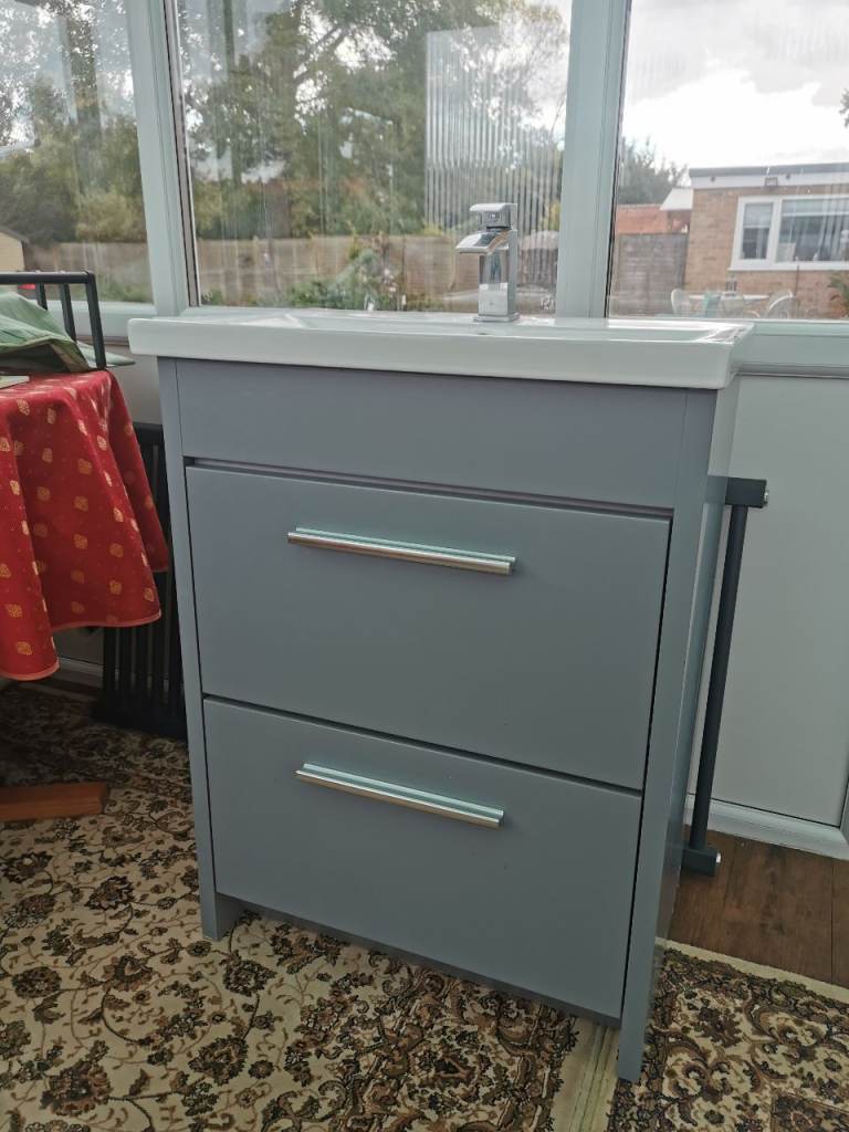 Grey Bathroom Vanity Unit with Sink and Tap – Good Condition