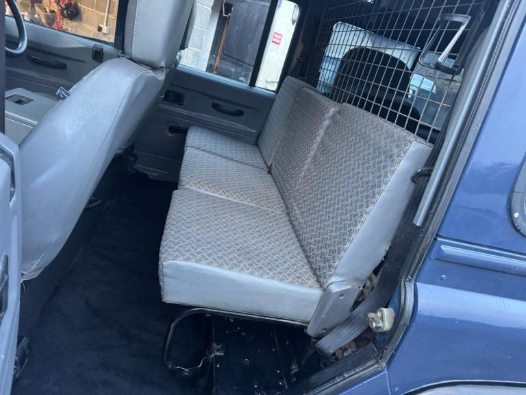 2000 Land Rover Defender Hard Top Td5 PANEL VAN DIESEL Manual