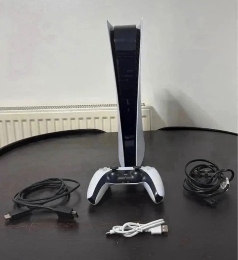 PlayStation 5 Digital Edition 825gb